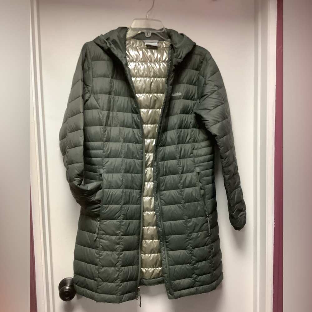 Columbia 590 Down Thermal Lightweight Coat
